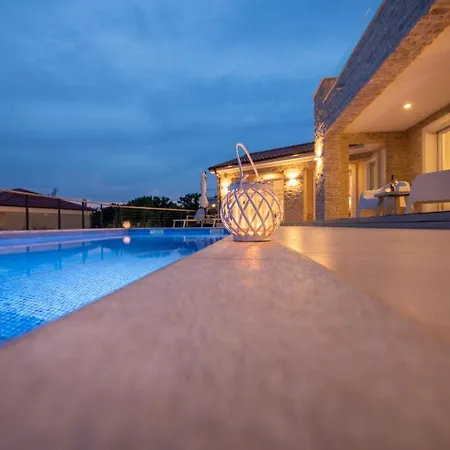 Villa Olive Garden Brzac