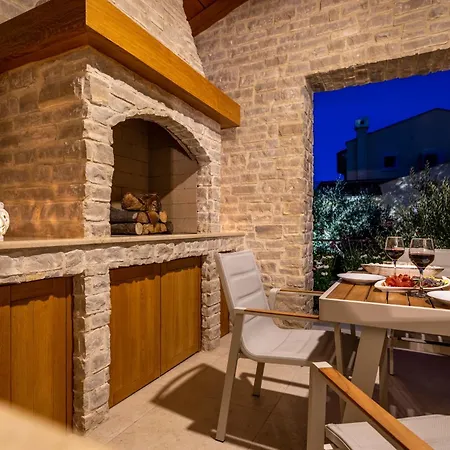 Olive Garden Villa *