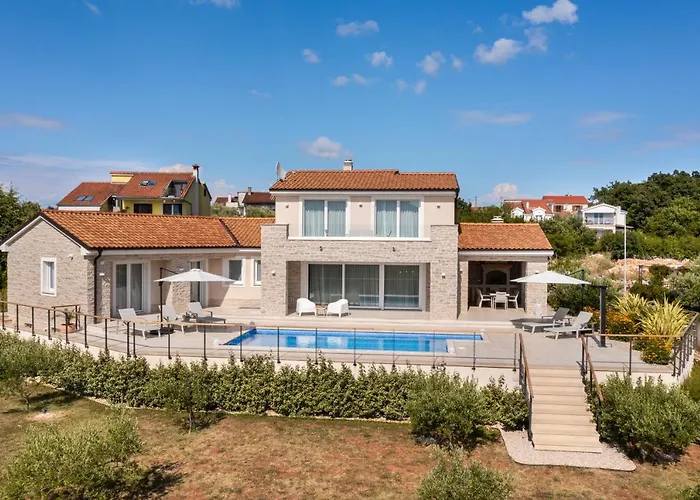 Olive Garden Villa Brzac